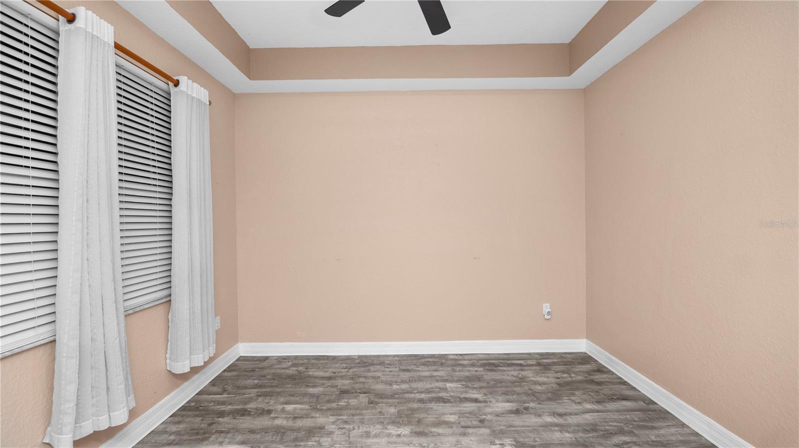 INDIAN WOODS - Residential