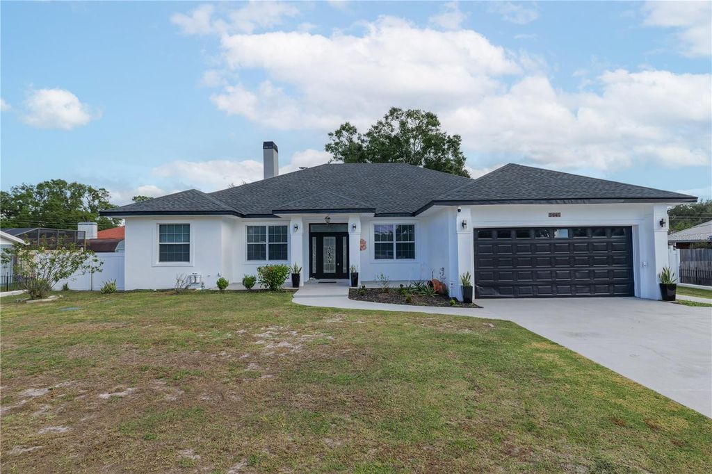 Photo of 8441 Tocoi Path, Lakeland, FL 33810 (MLS # L4957360)
