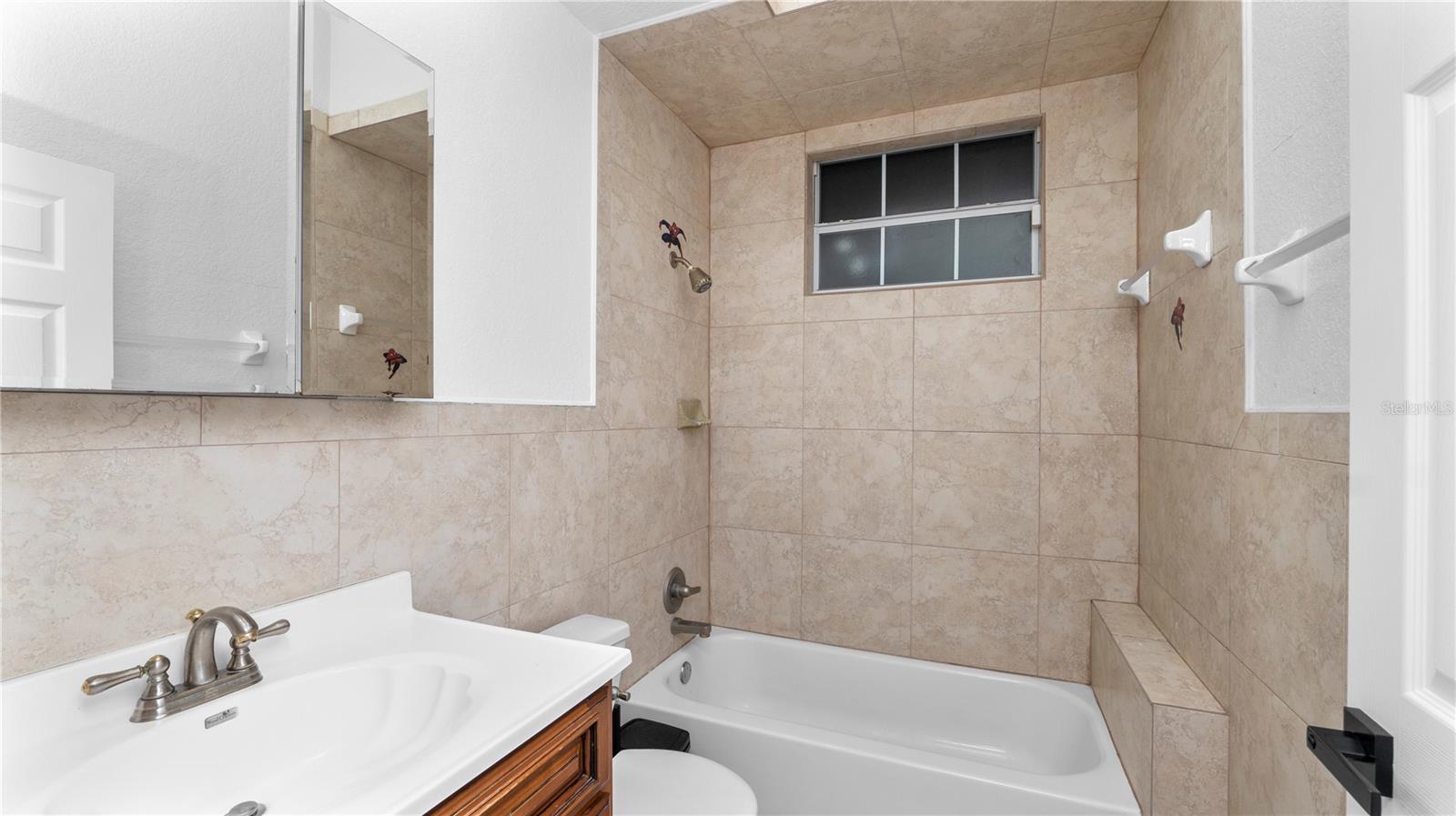 INDIAN WOODS - Residential