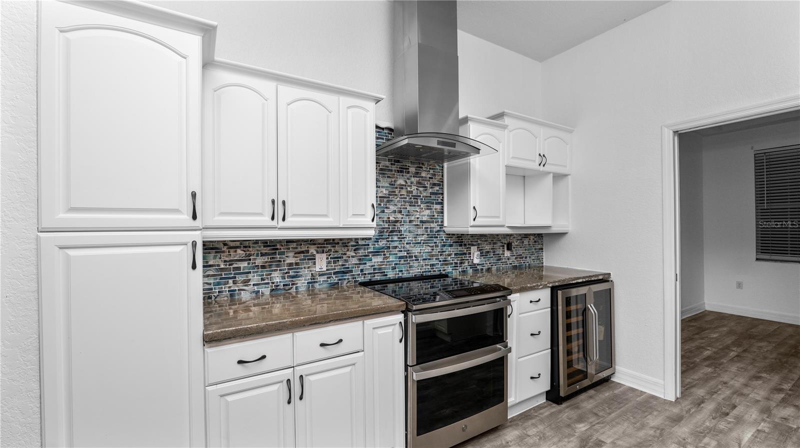 INDIAN WOODS - Residential