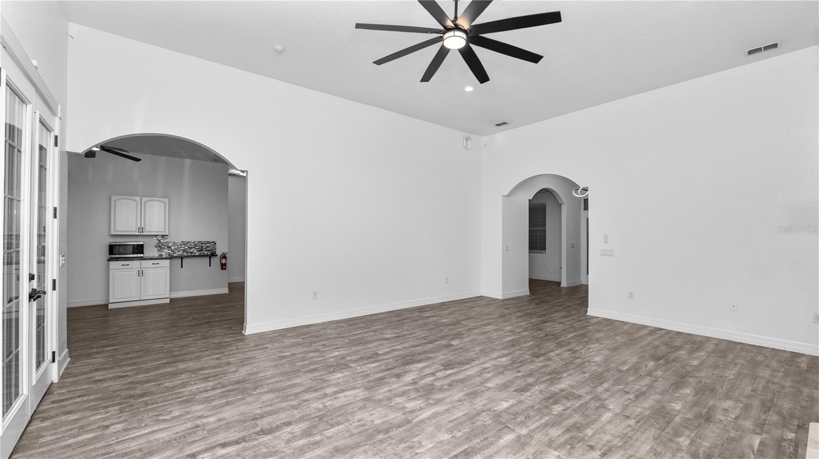 INDIAN WOODS - Residential