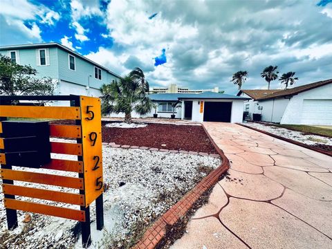 Photo of 5925 Beverly Drive, Hudson, FL 34667 (MLS # TB8477193)
