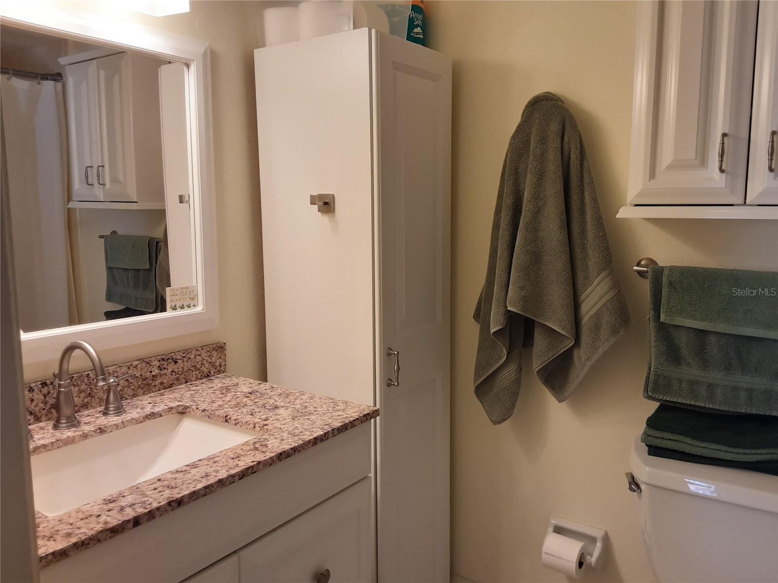 ONE THOUSAND OAKS CONDO CB - Residential