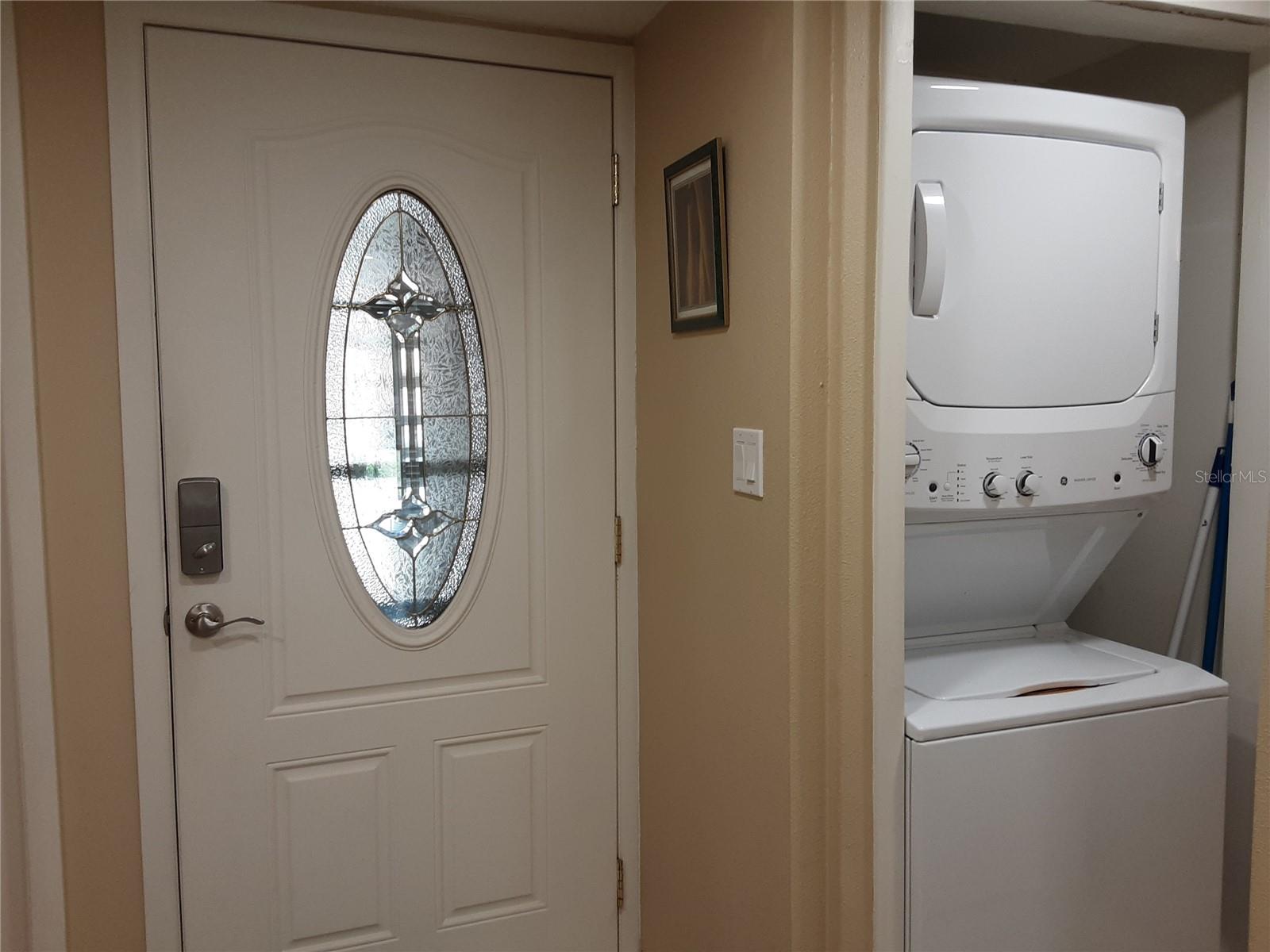 ONE THOUSAND OAKS CONDO CB - Residential