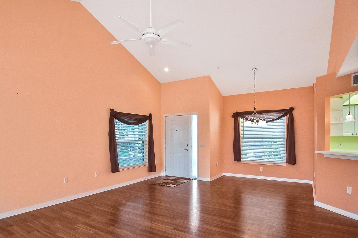 7605 SWEETBAY CIRCLE 5-102