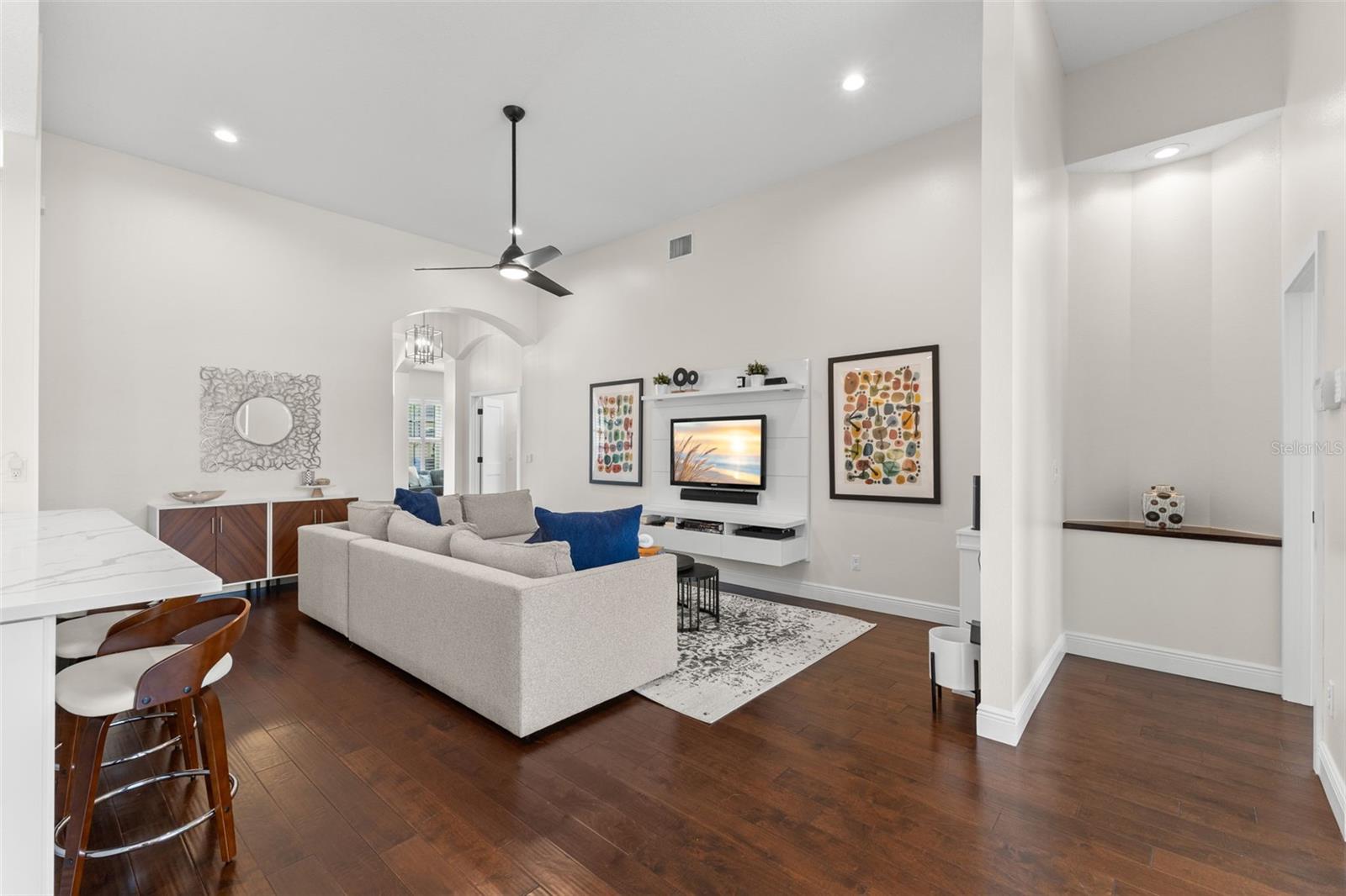 WESTCHASE SEC 223 - Residential Lease