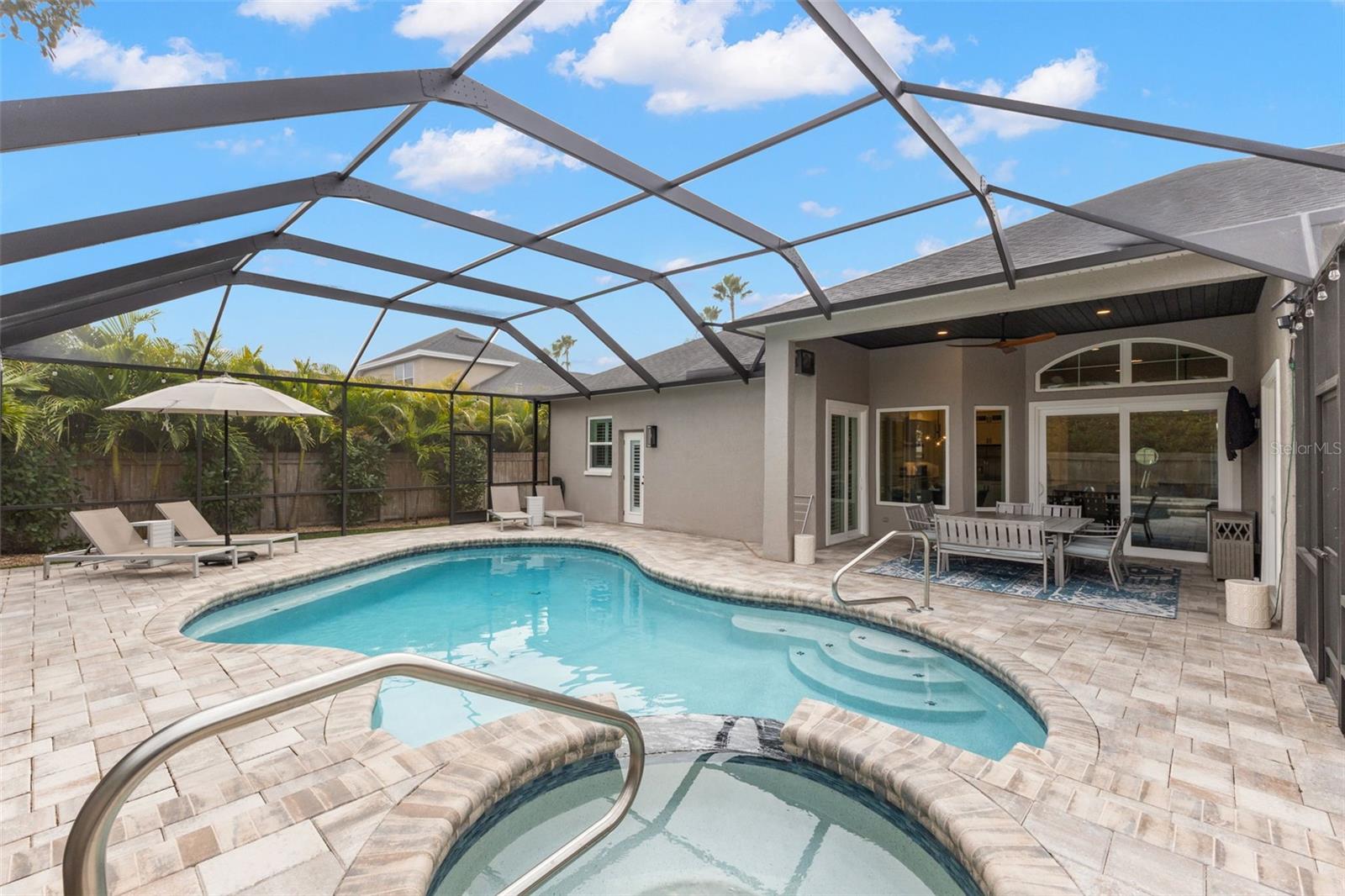 WESTCHASE SEC 223 - Residential Lease