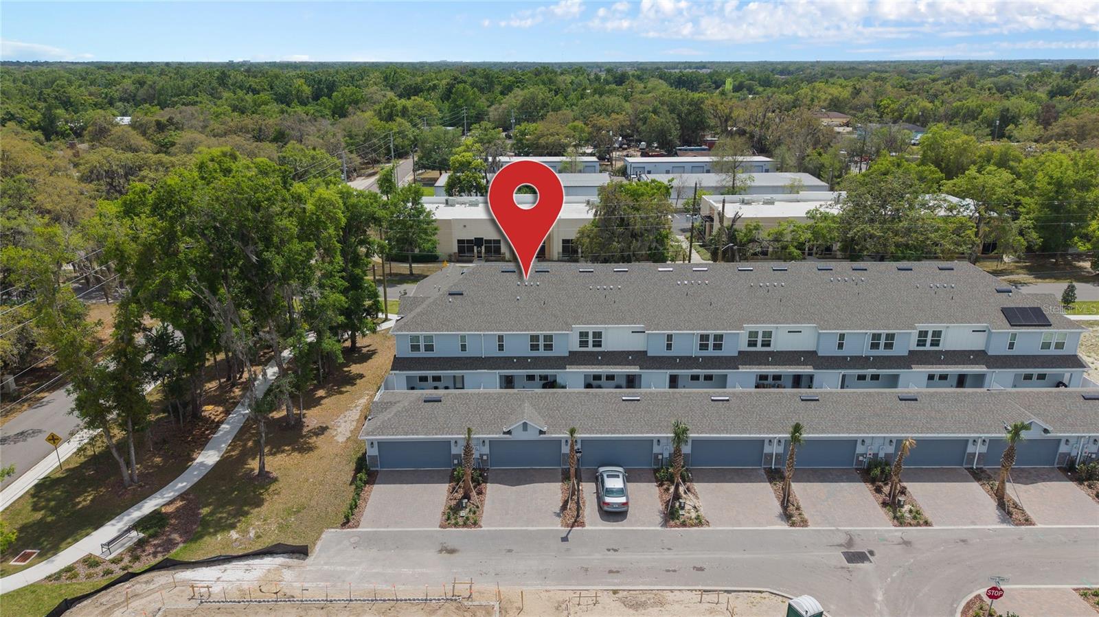 AULIN SQUARE - Residential