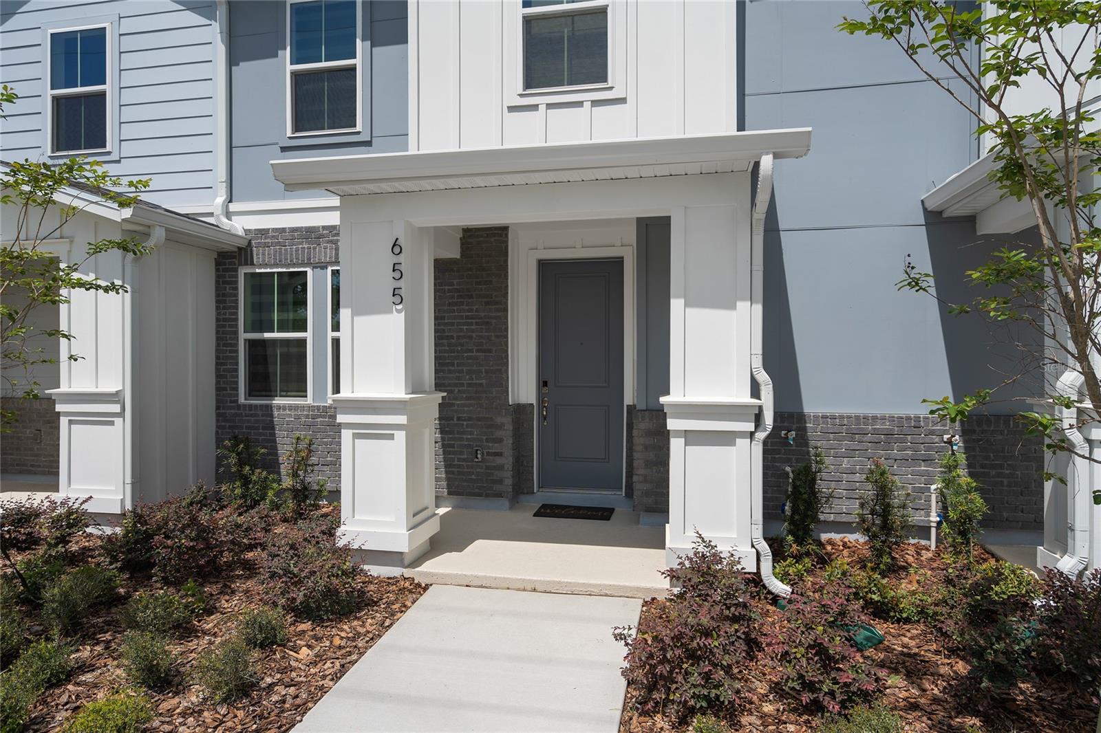 AULIN SQUARE - Residential