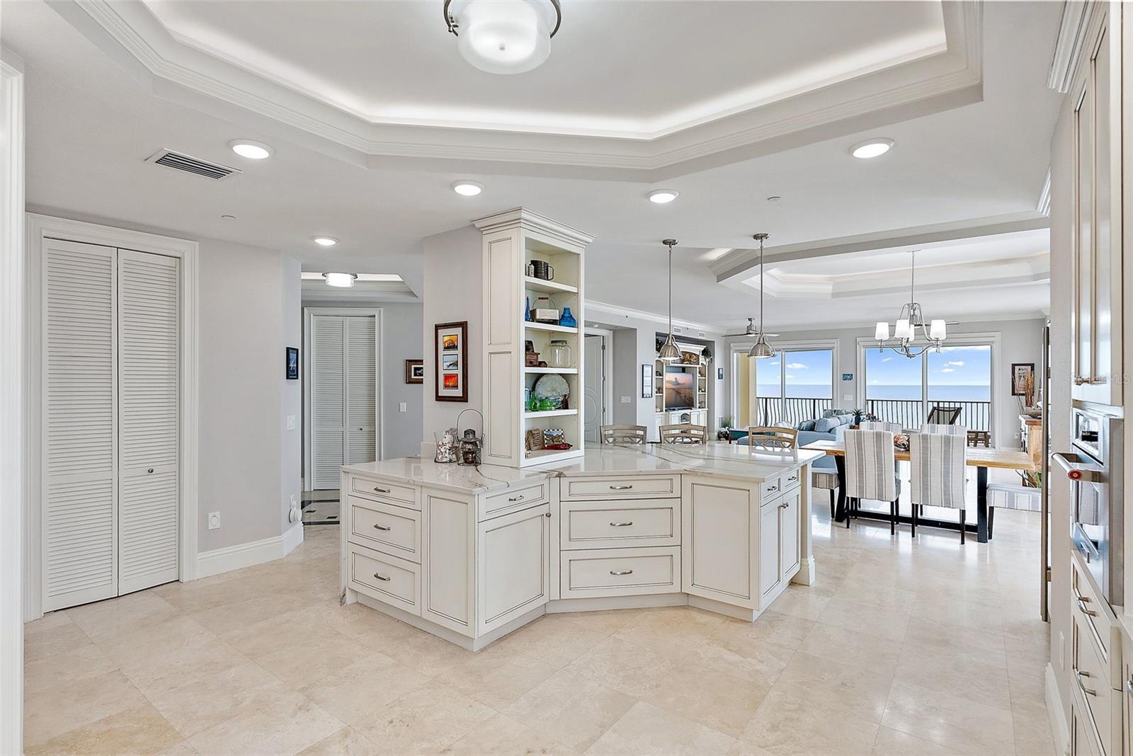 BELLARTE ON THE GULF CONDO RESIDENCE - Residential