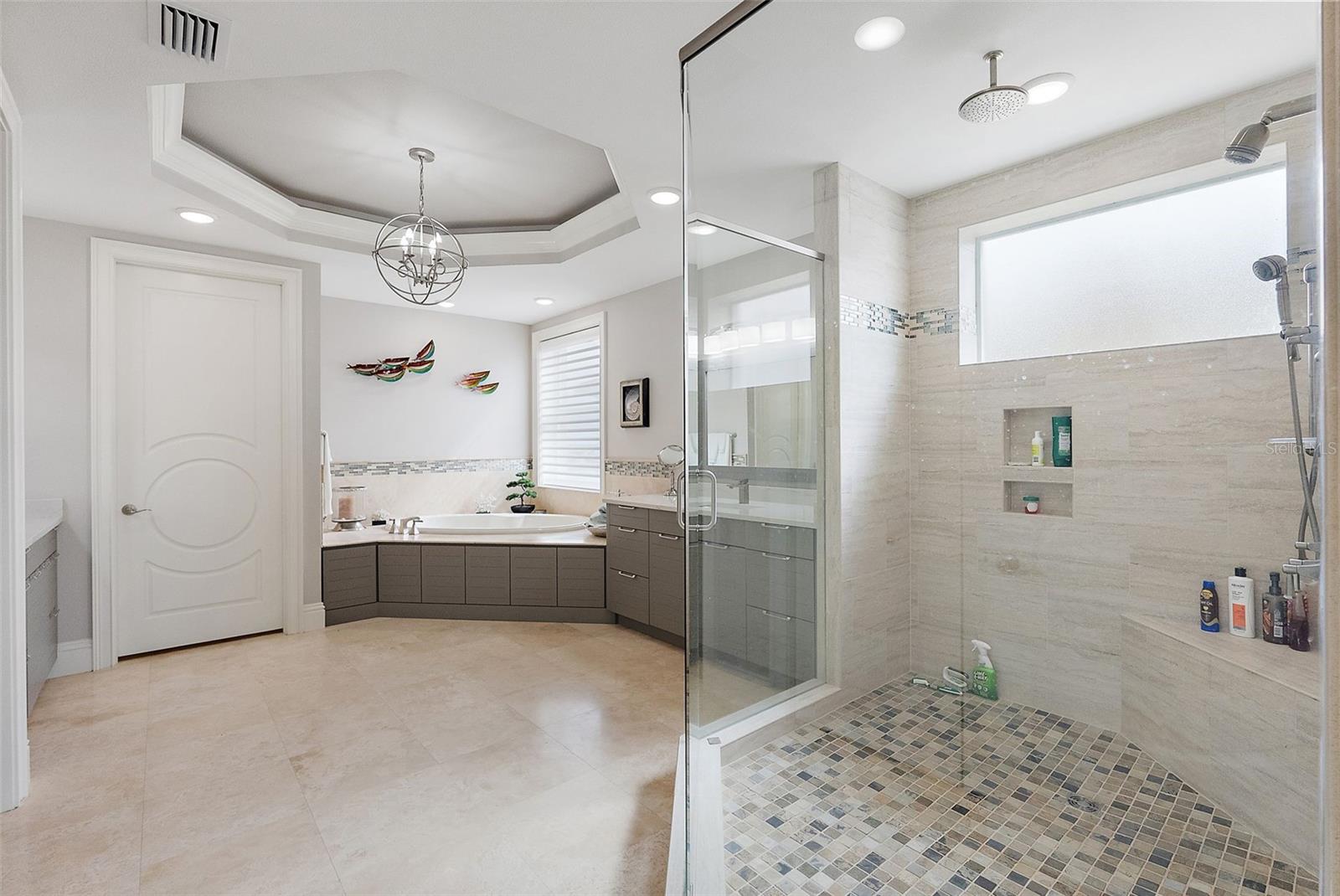 BELLARTE ON THE GULF CONDO RESIDENCE - Residential