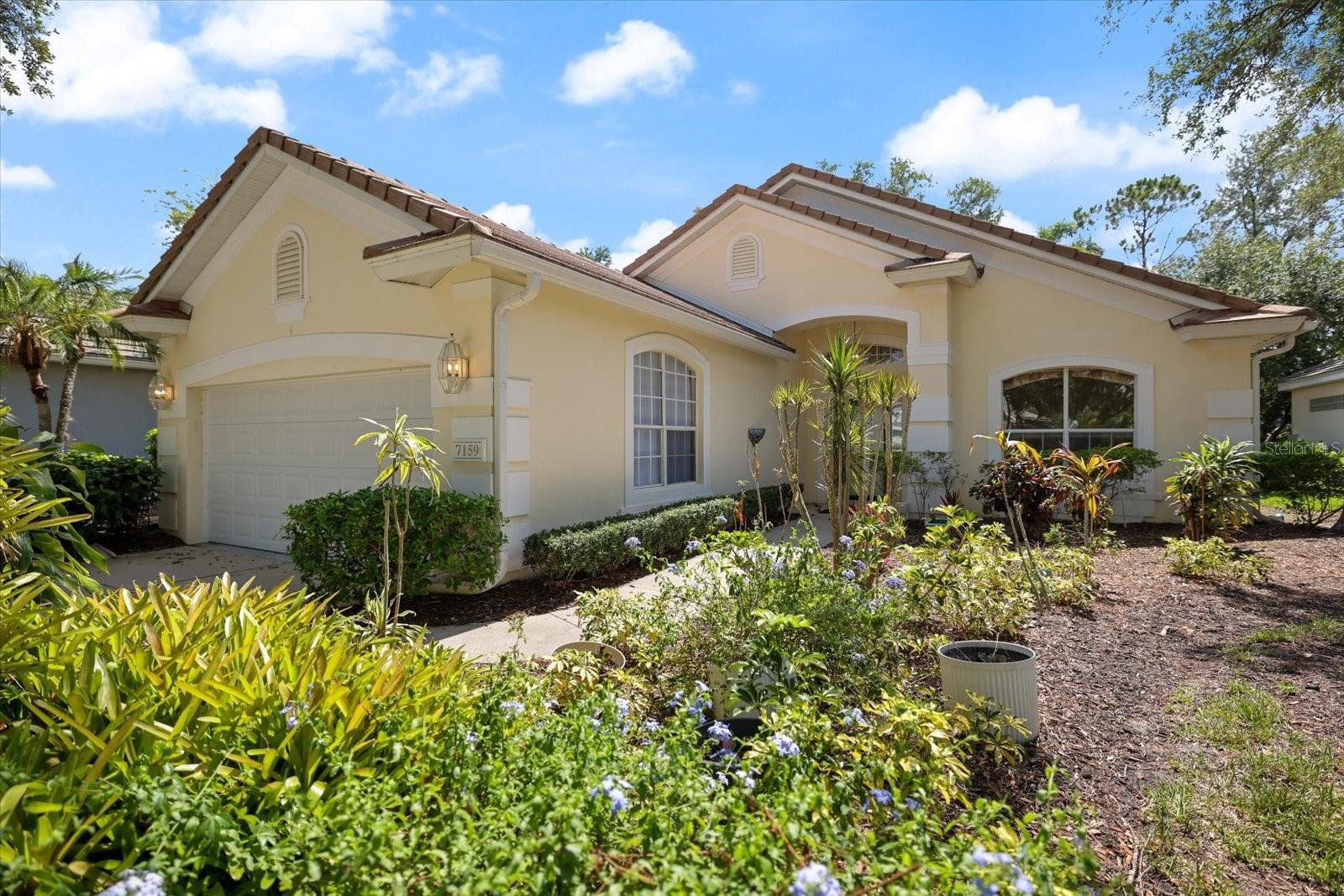 7159 VICTORIA CIRCLE