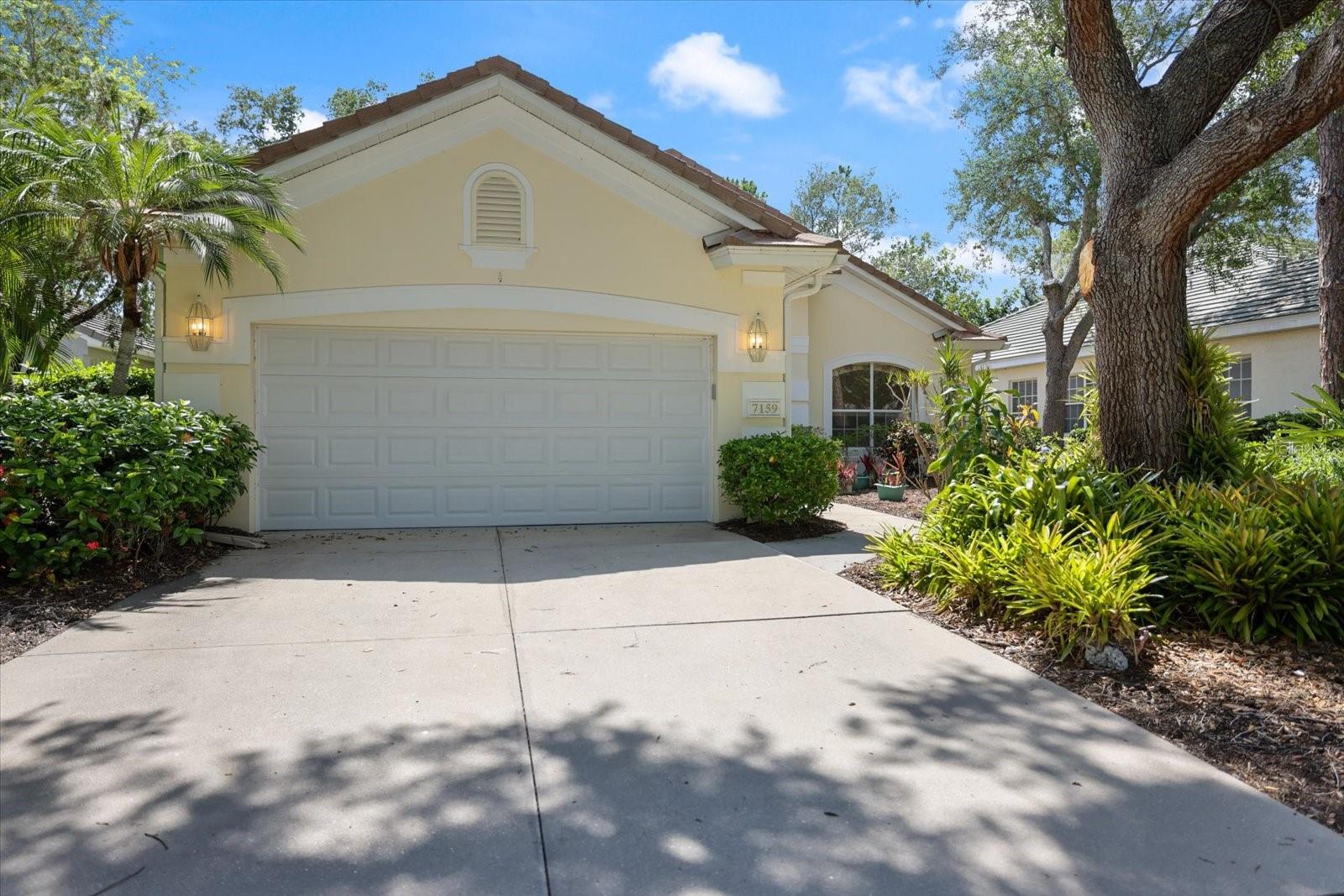 7159 VICTORIA CIRCLE