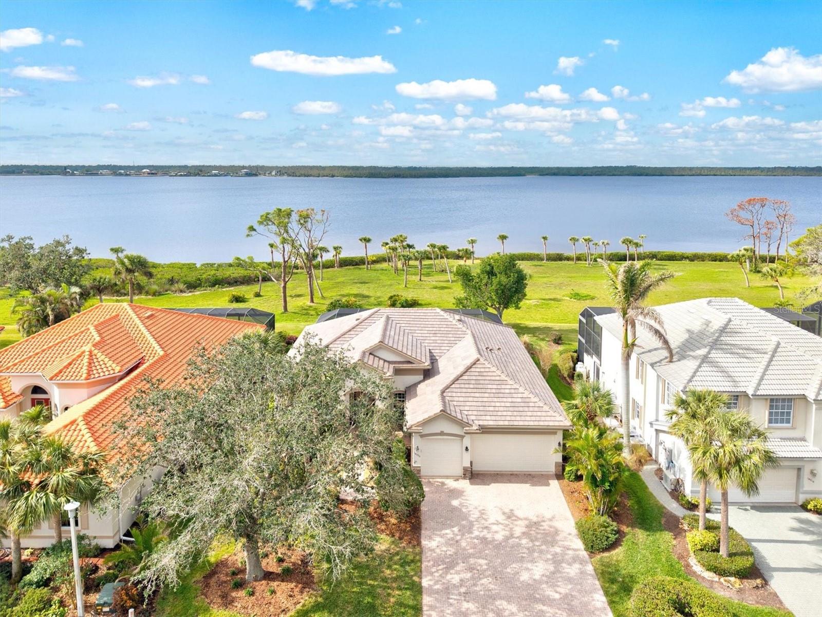 14026 ROYAL POINTE DRIVE