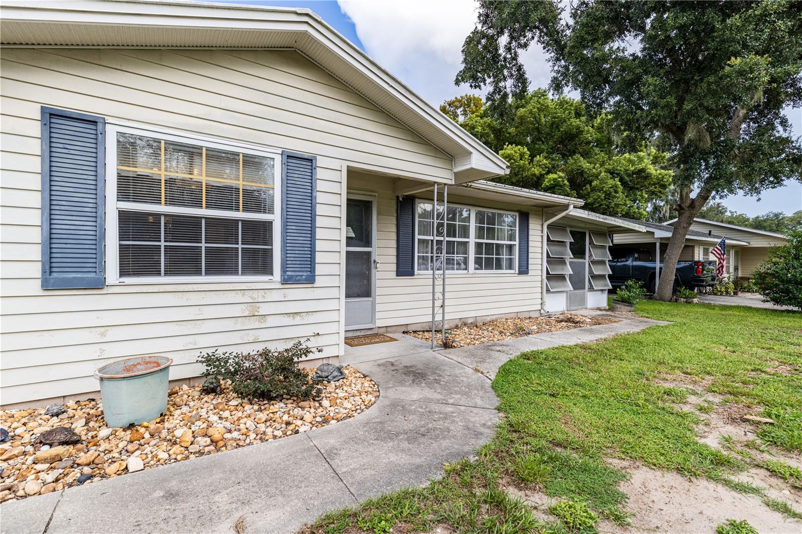 3805 CACTUS LANE