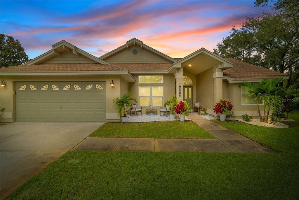 Photo of 1650 Winners Circle, Tarpon Springs, FL 34689 (MLS # TB8544800)