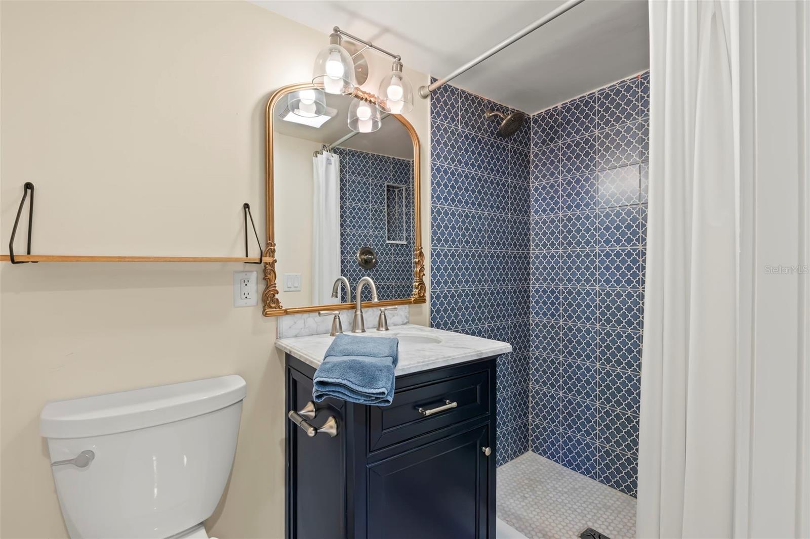 SNELL & HAMLETTS NORTH SHORE ADD - Residential