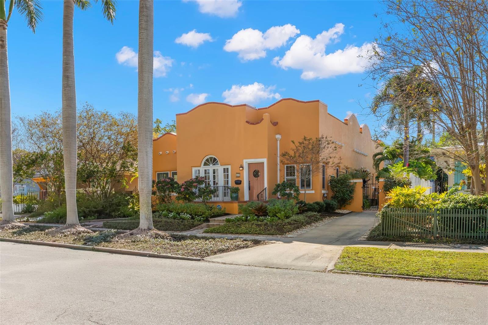 SNELL & HAMLETTS NORTH SHORE ADD - Residential