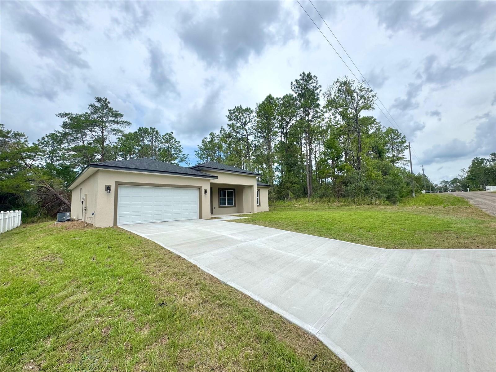 7222 N LIME DRIVE