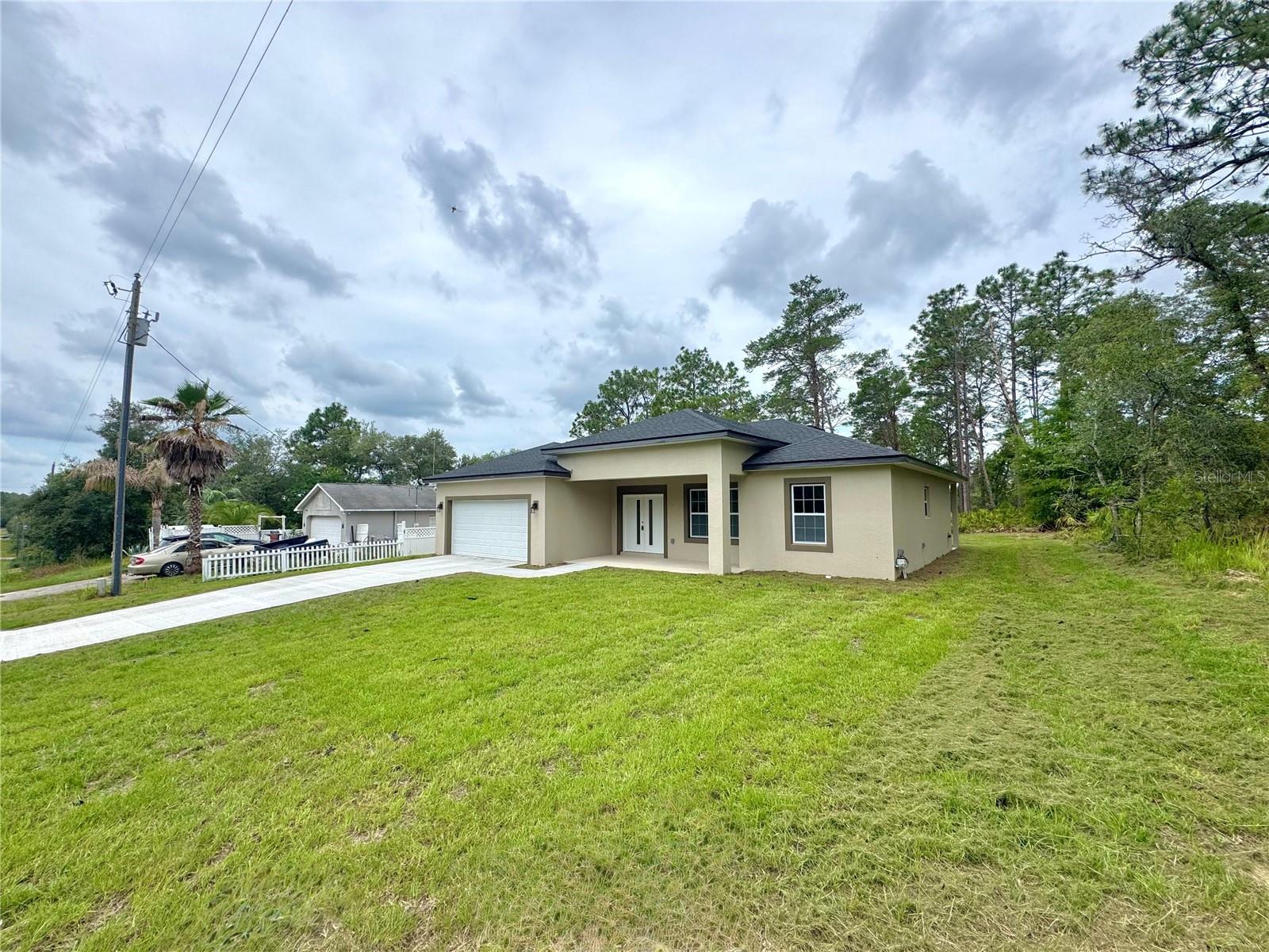 7222 N LIME DRIVE