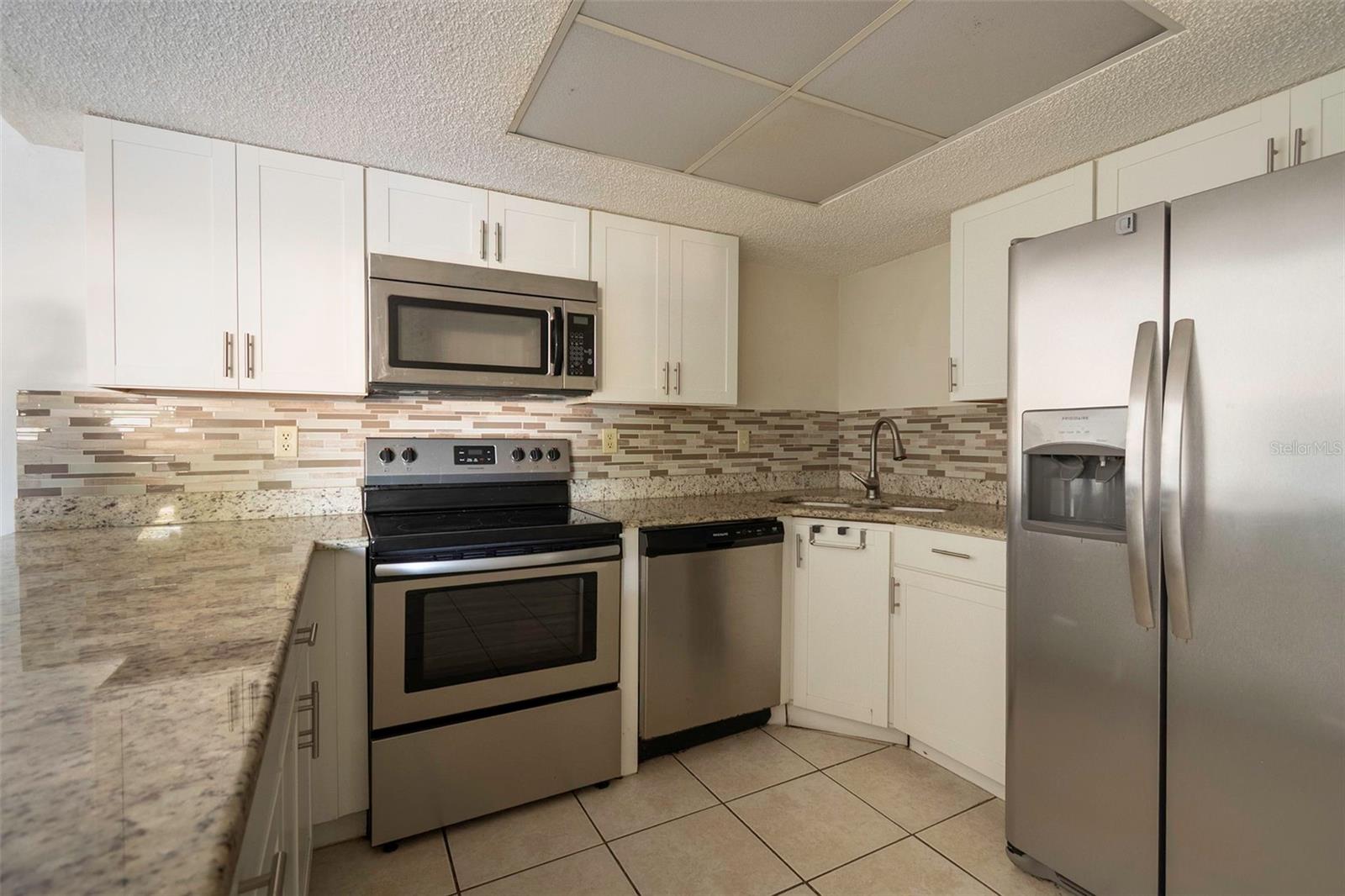 1649 SUNNY BROOK LANE NE B105
