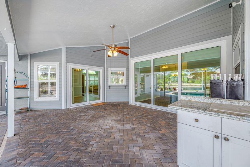 PALM WEST - Residential