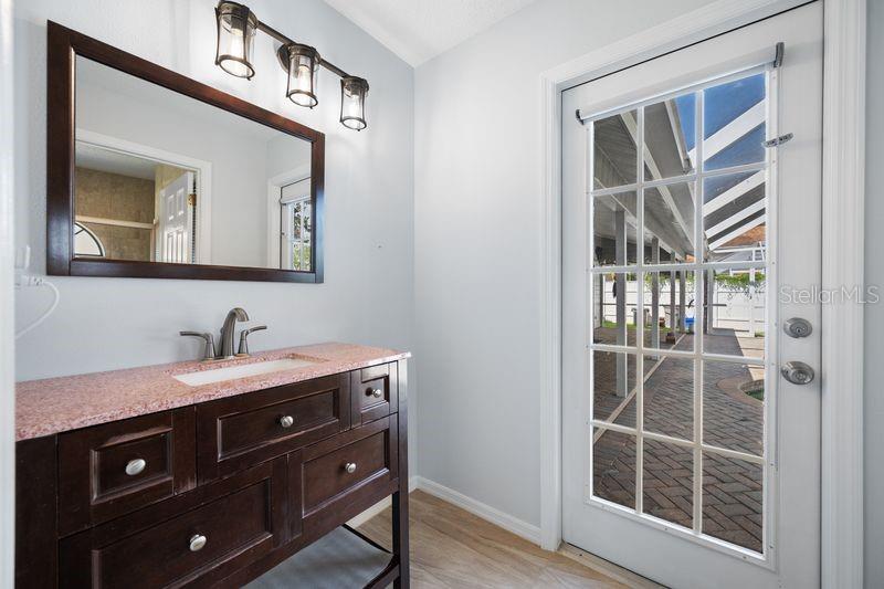 PALM WEST - Residential