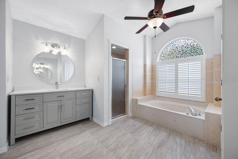 PALM WEST - Residential