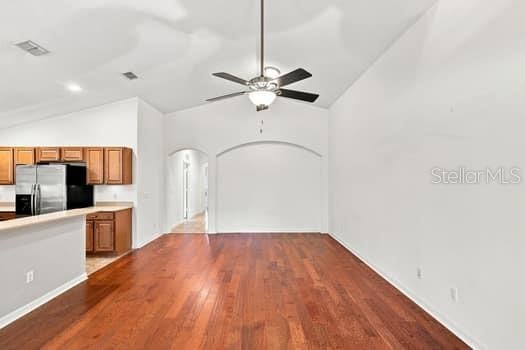 515 E VICTORIA TRAILS BOULEVARD