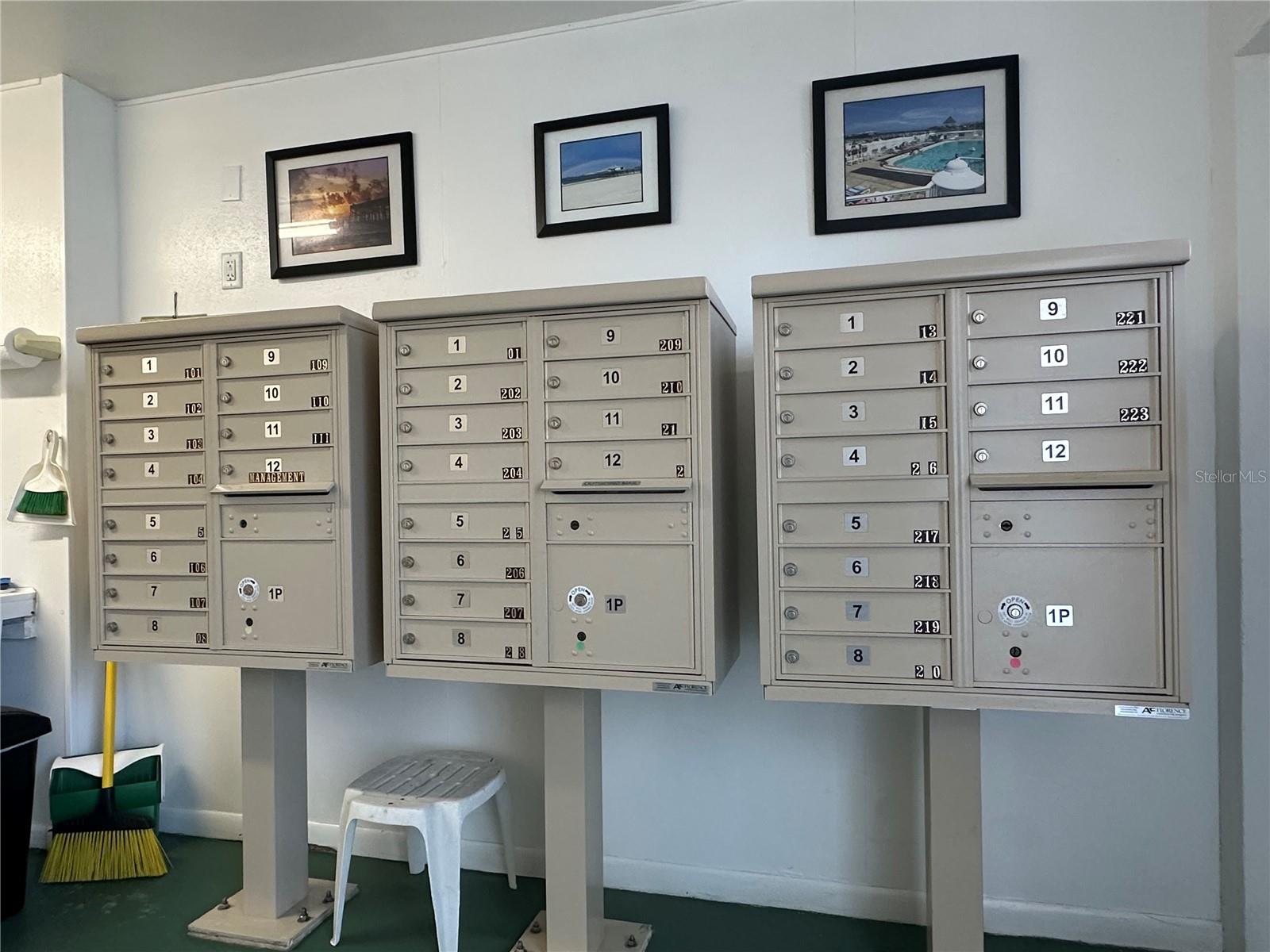 CURRAN SHORES SOUTH - Residential