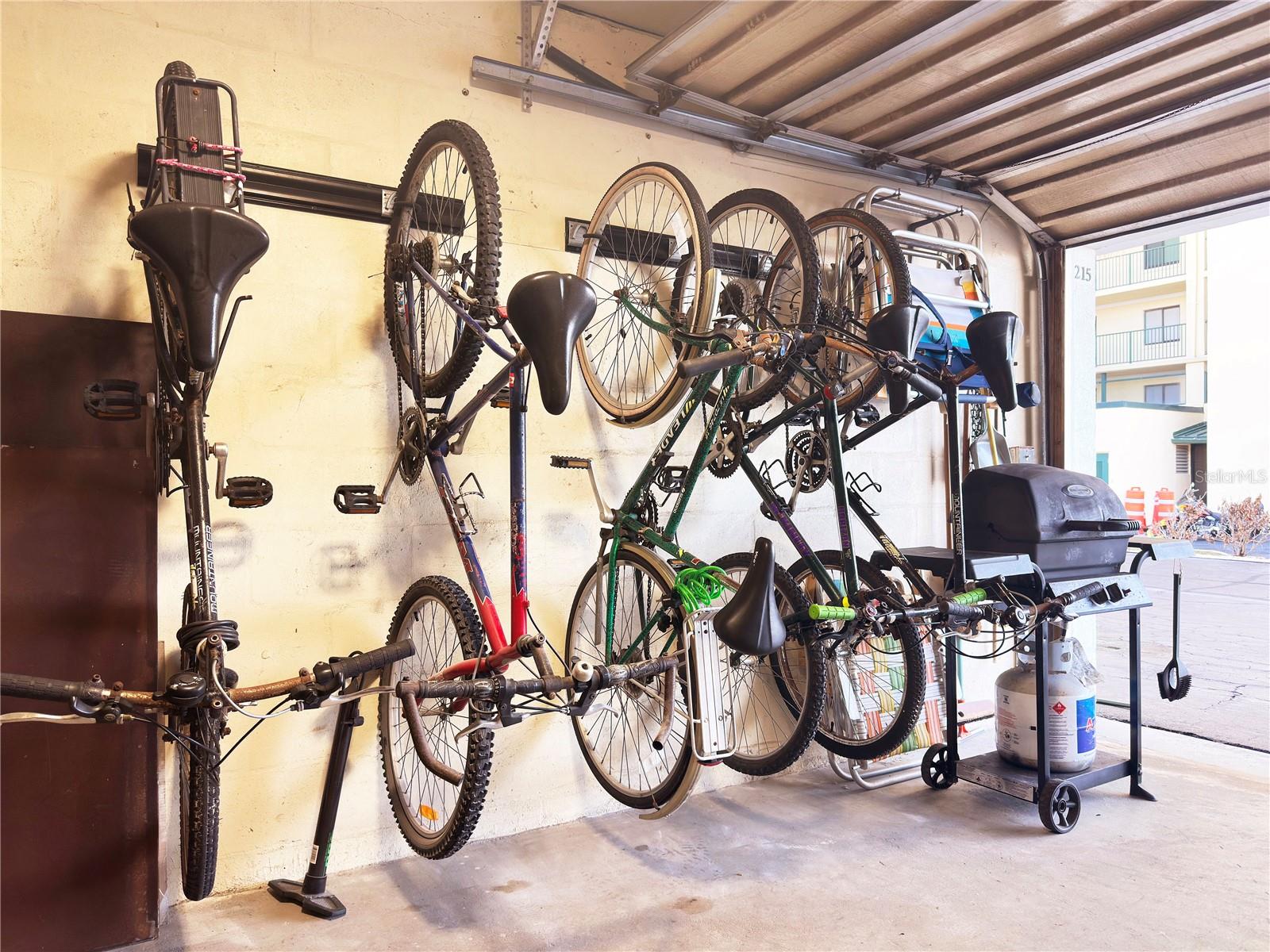 CURRAN SHORES SOUTH - Residential