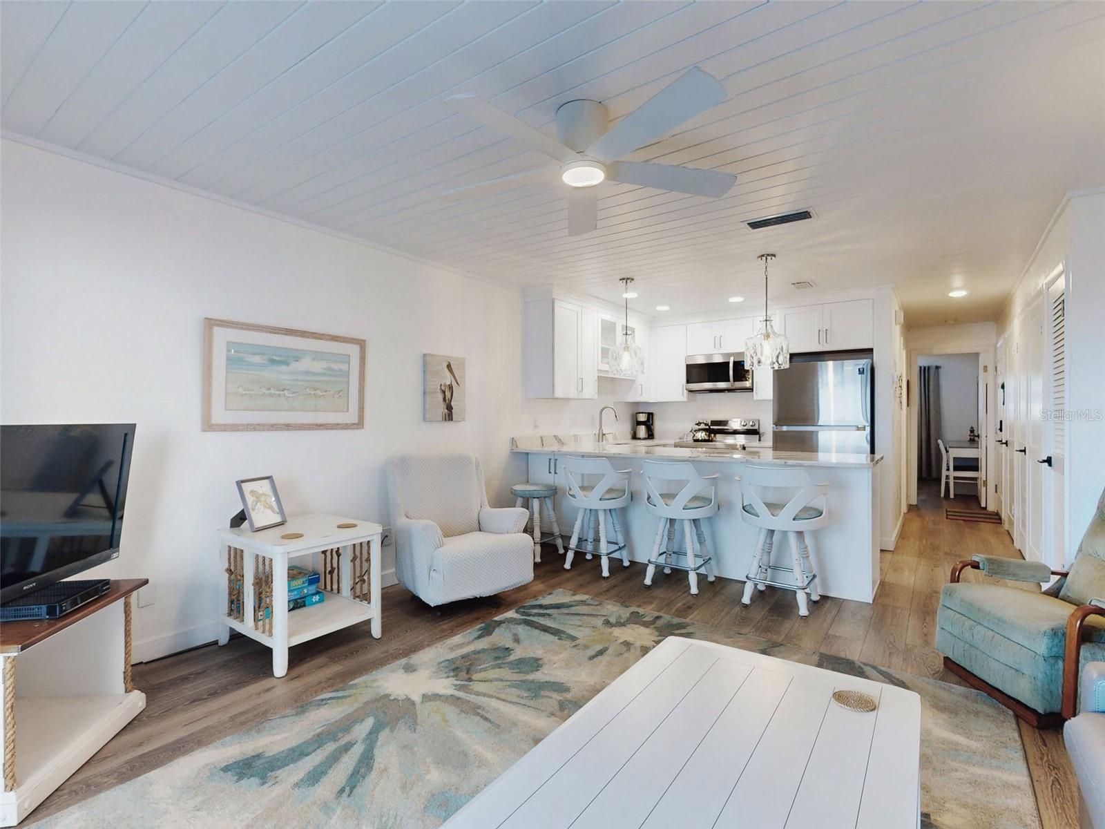 CURRAN SHORES SOUTH - Residential