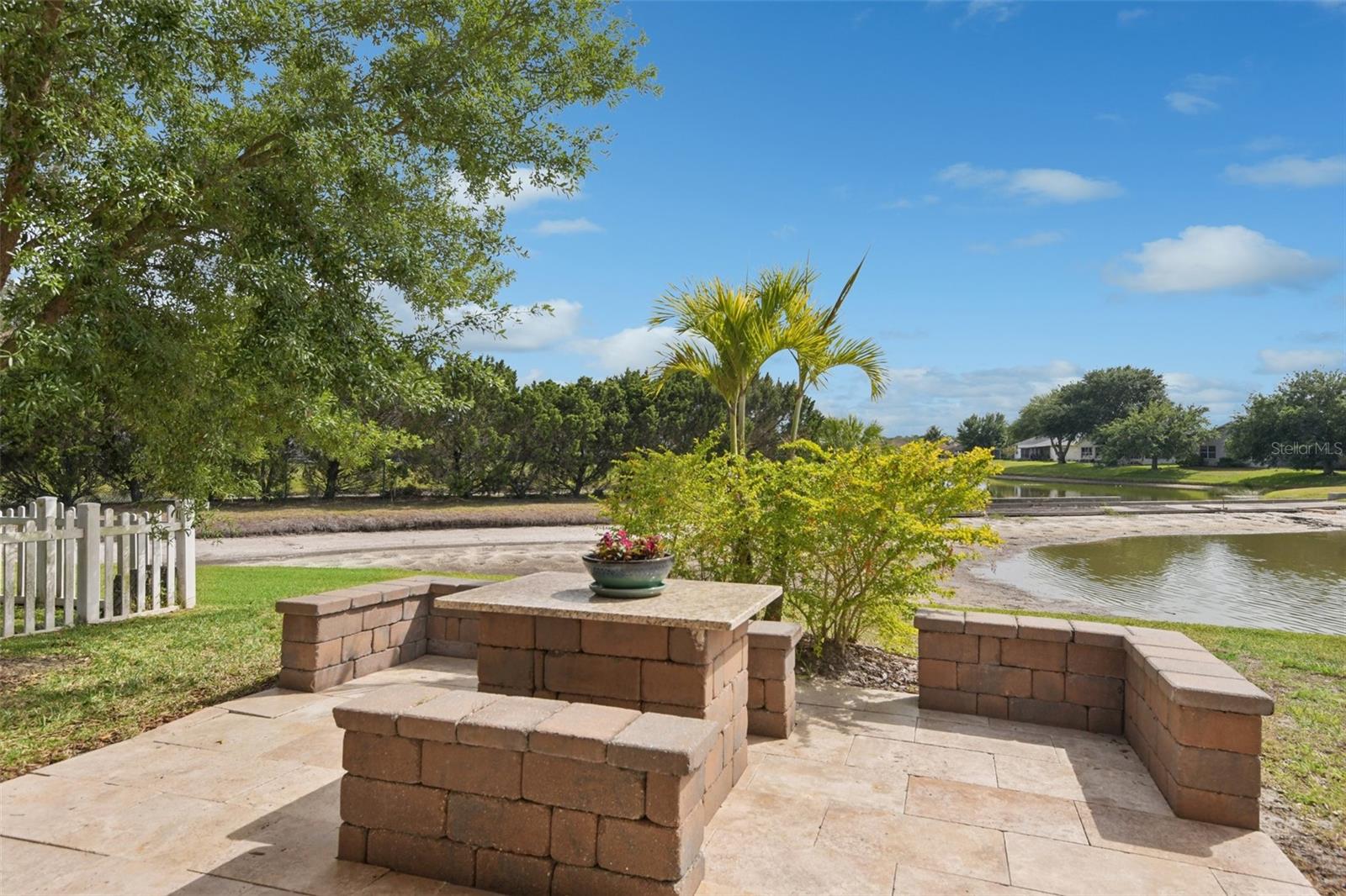 VILLAGES/TRINITY LAKES - Residential