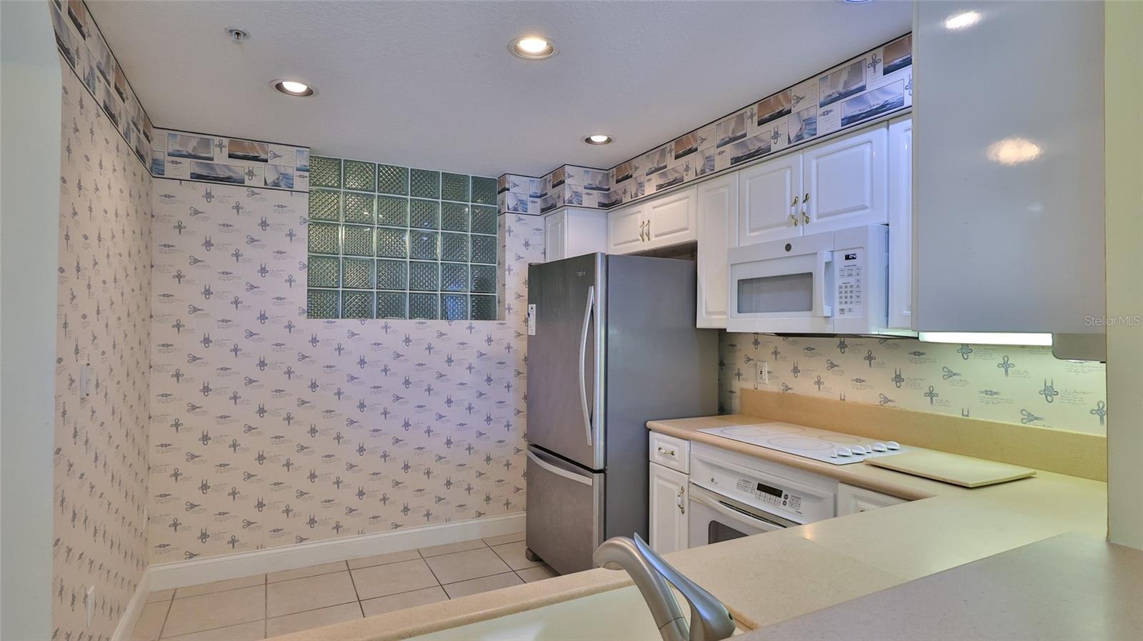 HARBOUR HOUSE AT HARBOUR VILLAGE - Residential