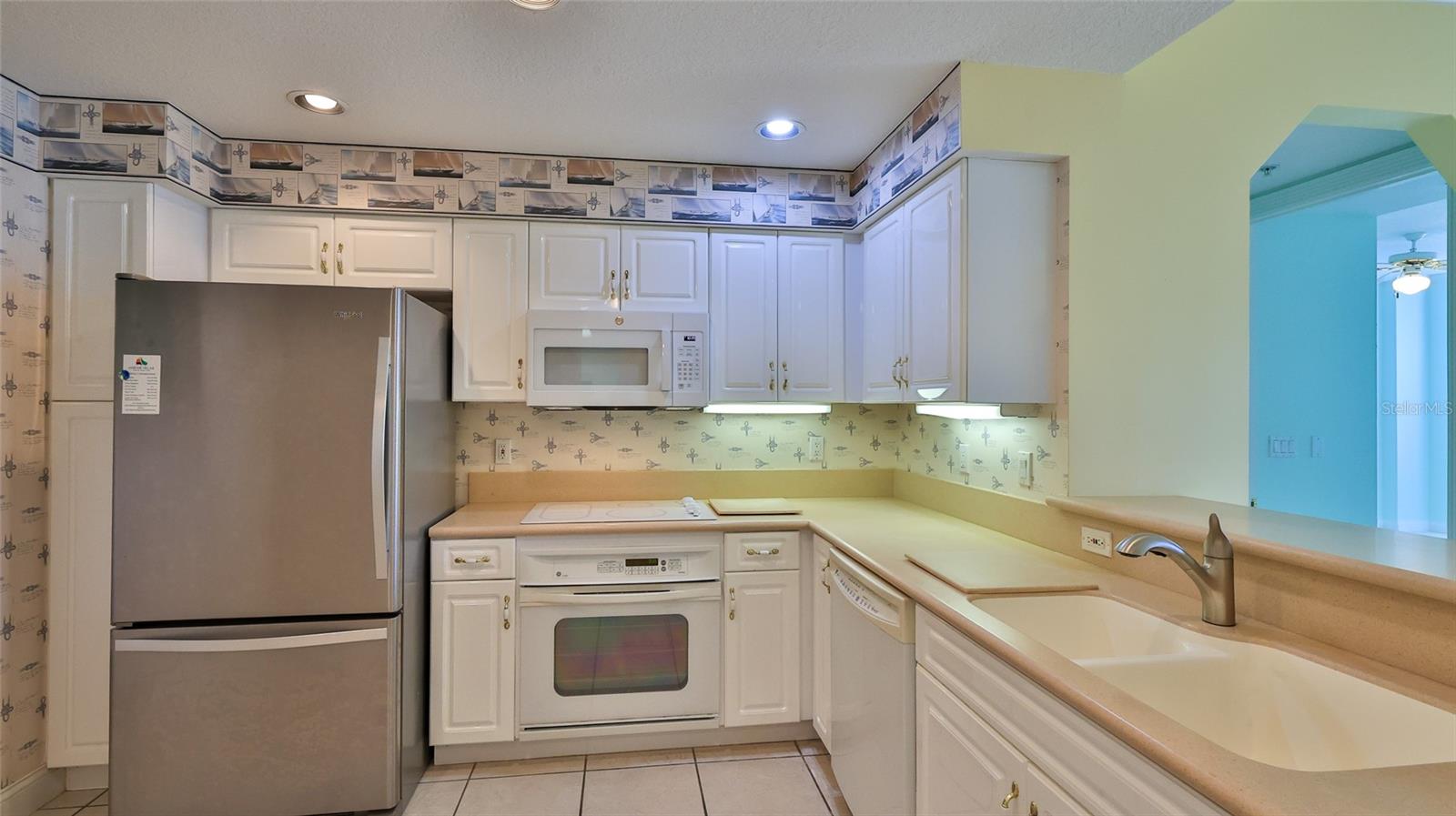 HARBOUR HOUSE AT HARBOUR VILLAGE - Residential