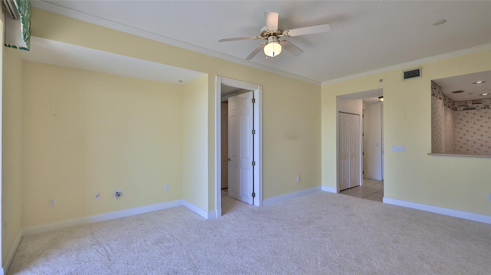 HARBOUR HOUSE AT HARBOUR VILLAGE - Residential