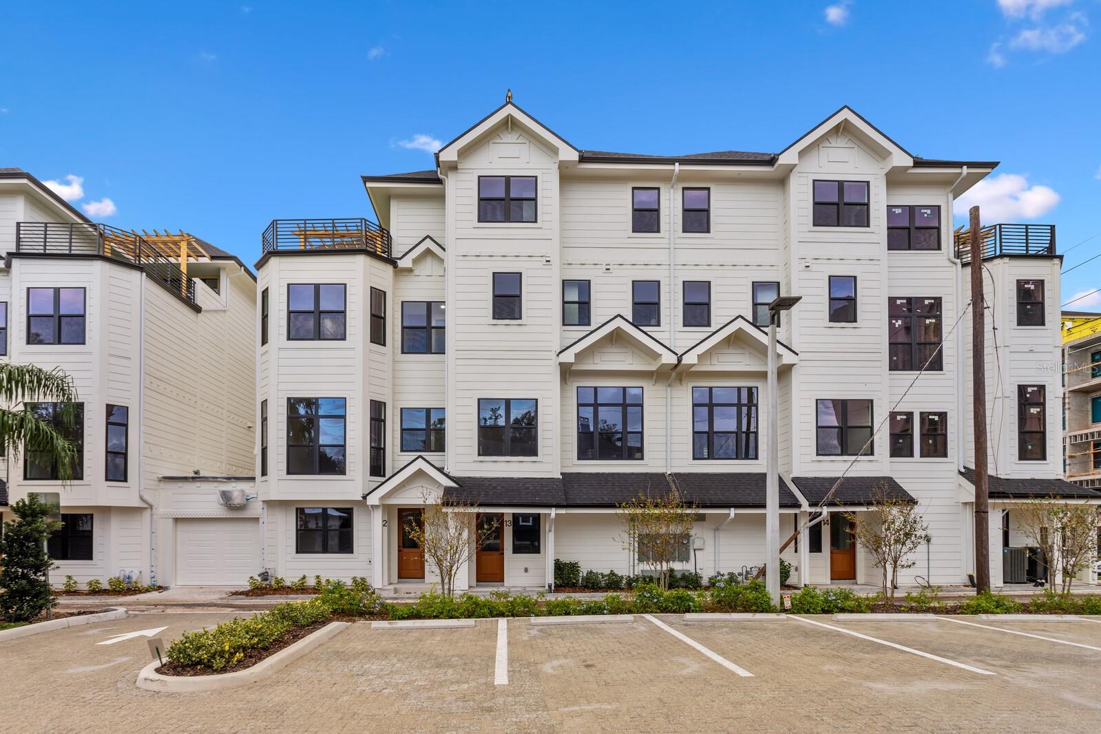 7TH & MORGAN TWNHMS - Residential