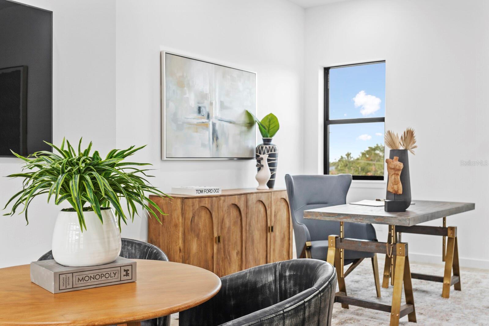 7TH & MORGAN TWNHMS - Residential