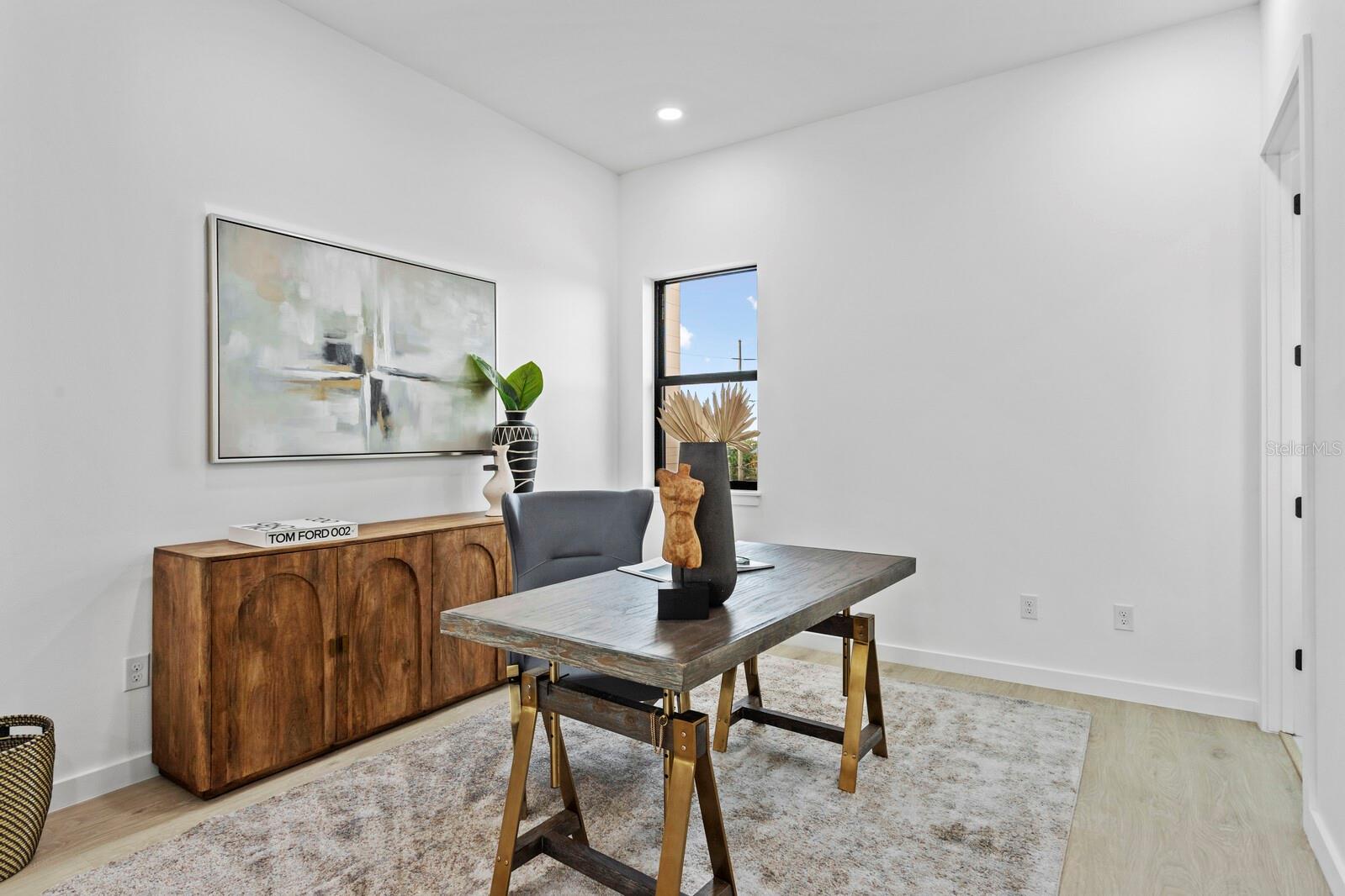 7TH & MORGAN TWNHMS - Residential