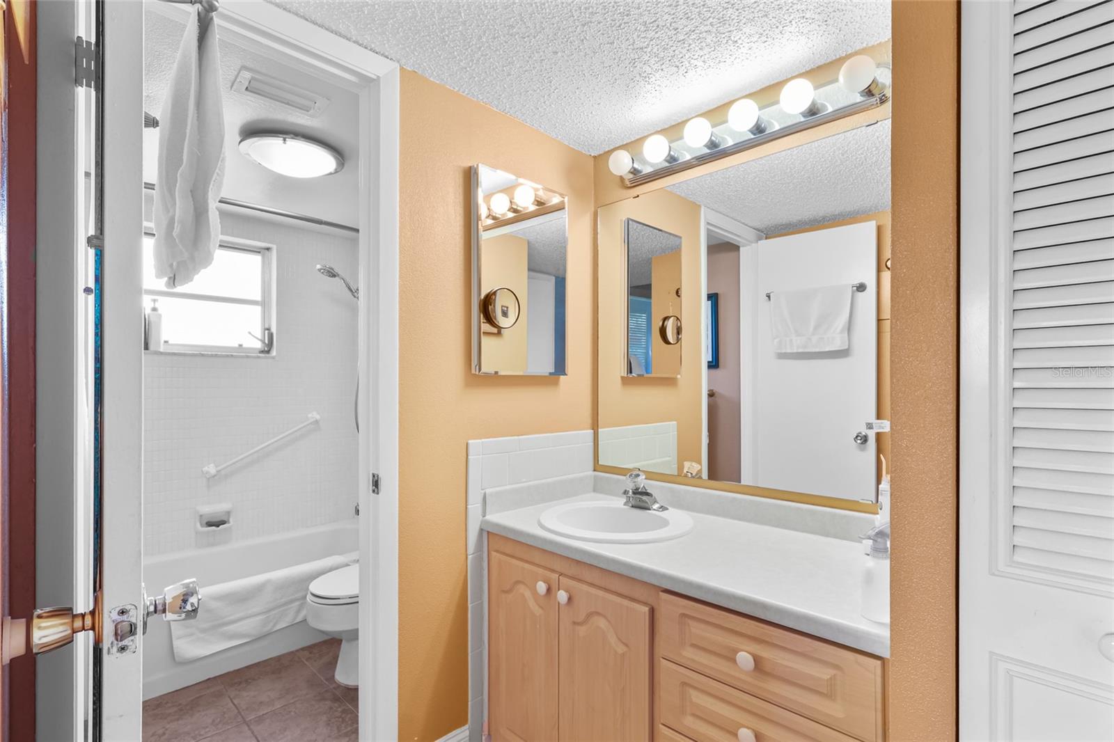 IRONWOOD EIGHTH - Residential