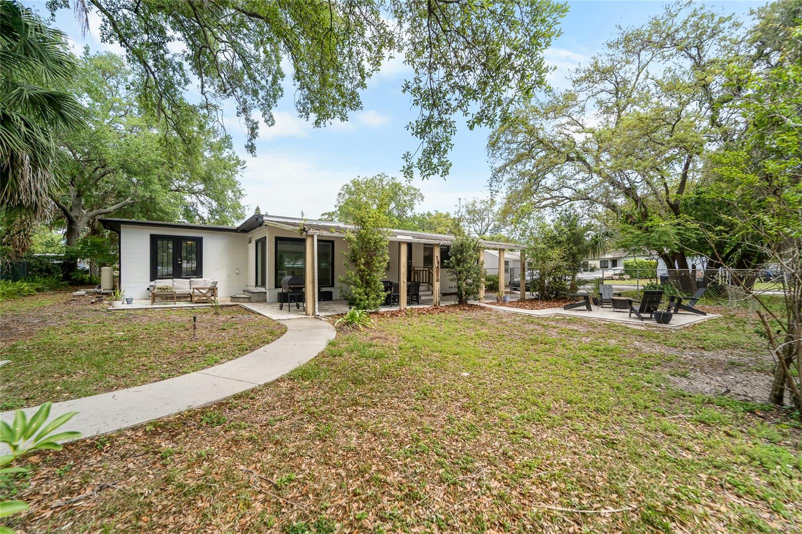 GOLFLAND OF TAMPAS NORTH SIDE - Residential