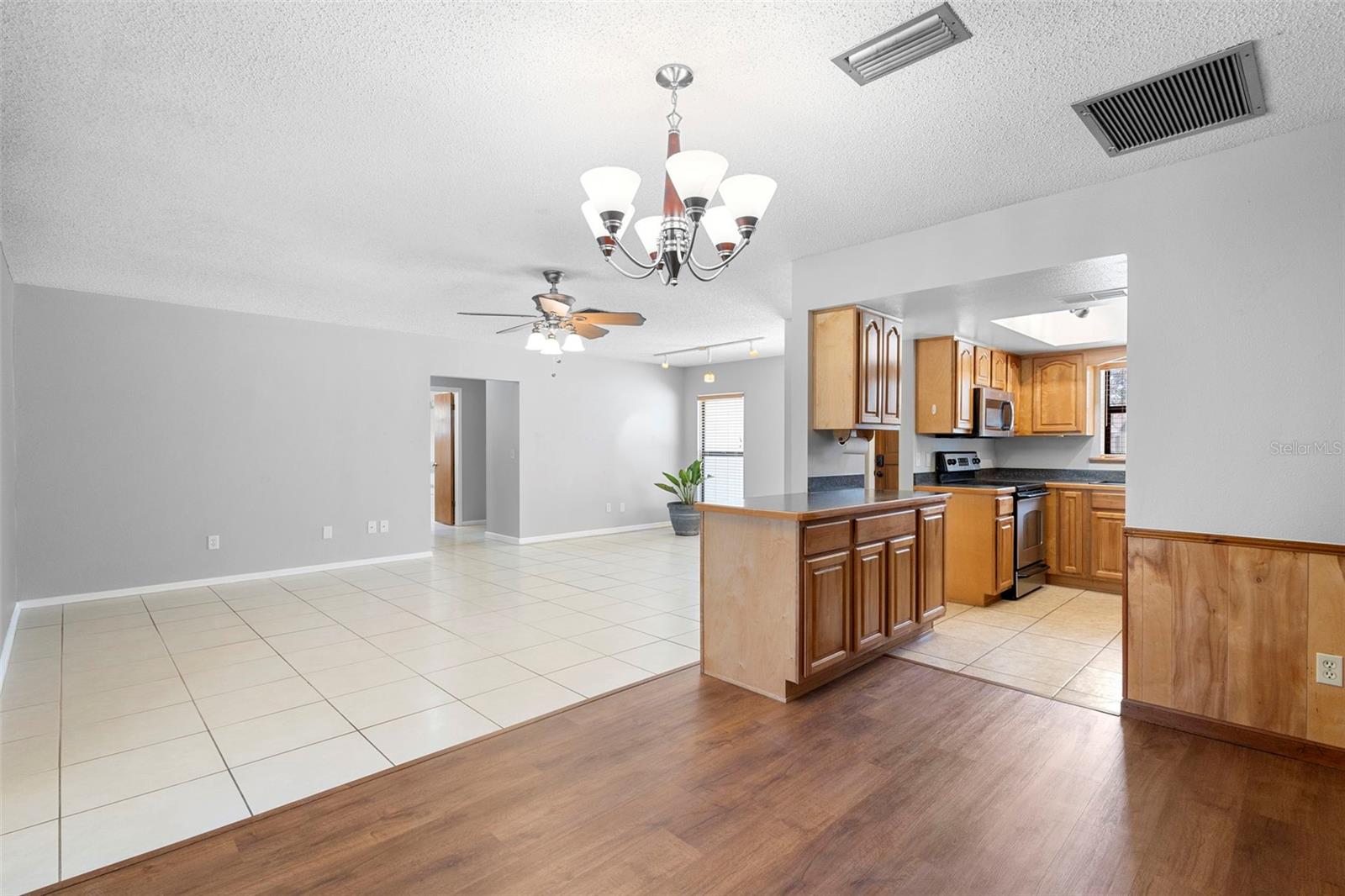 PLANTATION ESTATES UNIT 09 - Residential