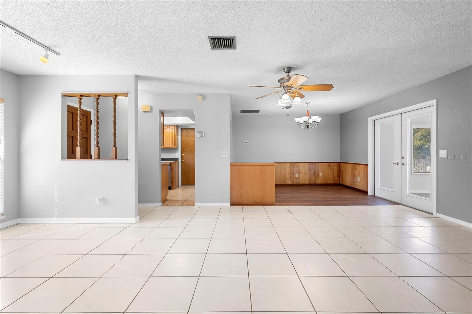 PLANTATION ESTATES UNIT 09 - Residential