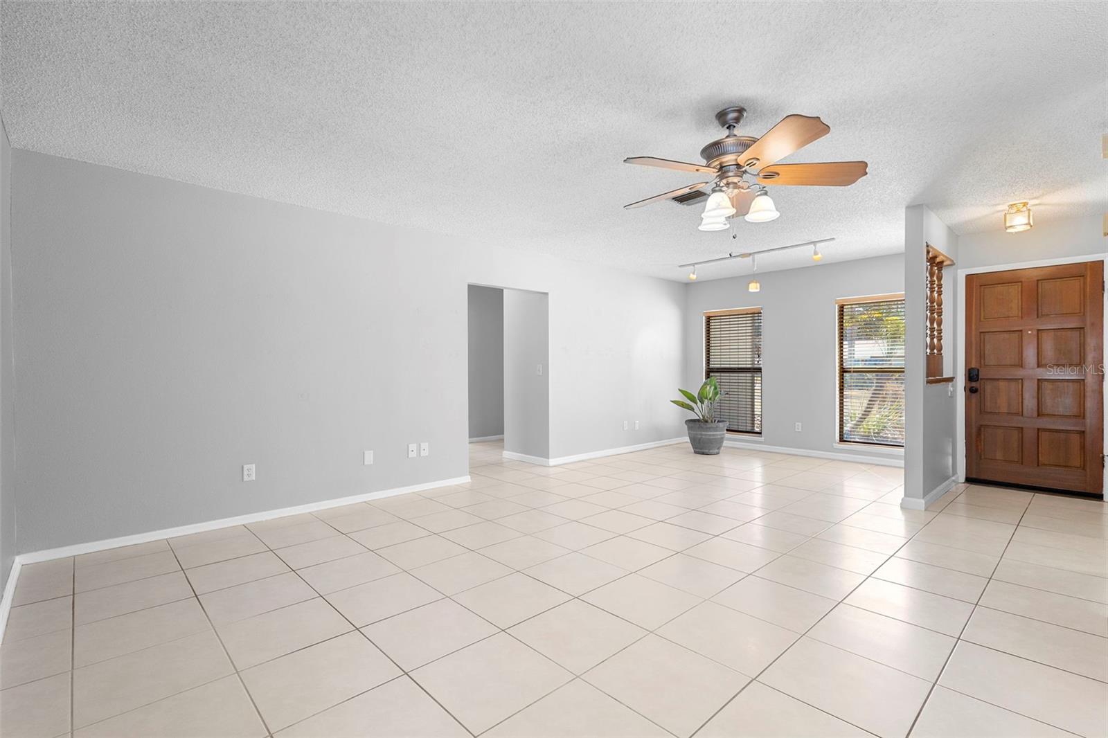 PLANTATION ESTATES UNIT 09 - Residential