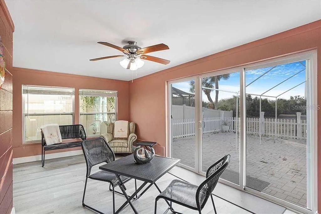 FLOR A MAR SEC C07 ADD 02 - Residential Lease