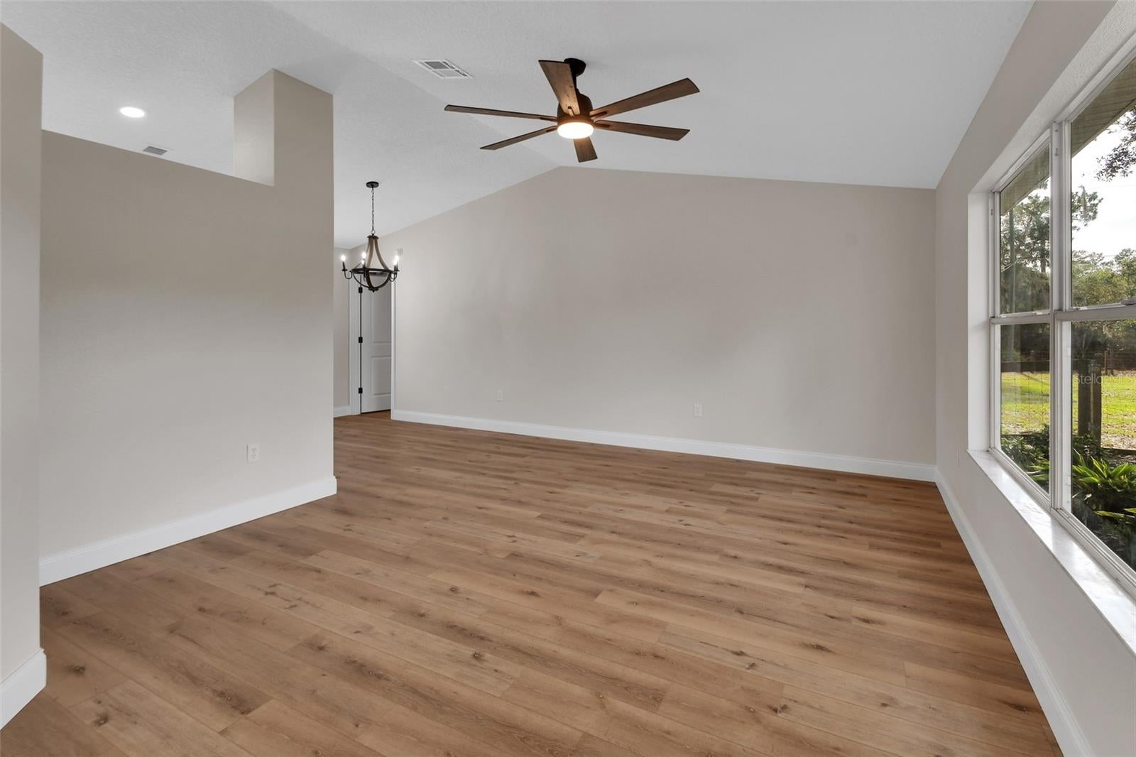 1251 SEMINOLE DRIVE