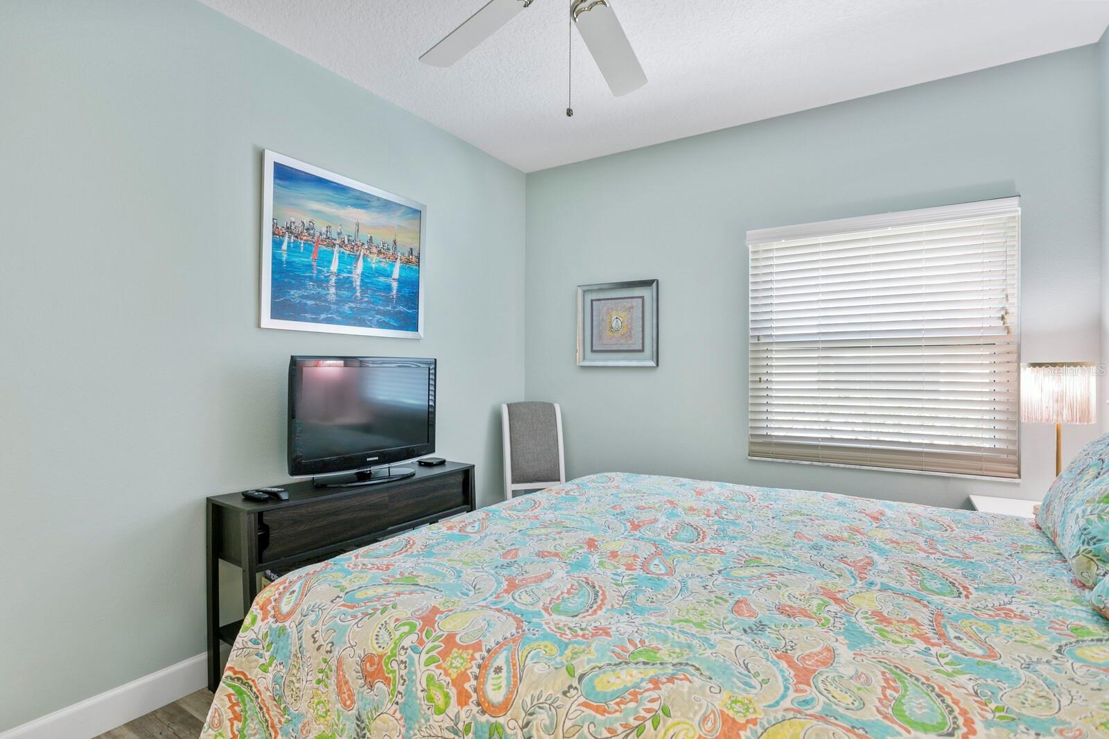 LAUREL OAKS AT EAST LAKE - Residential Lease