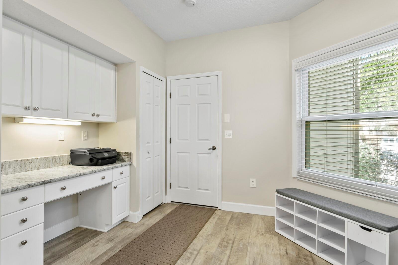 LAUREL OAKS AT EAST LAKE - Residential Lease