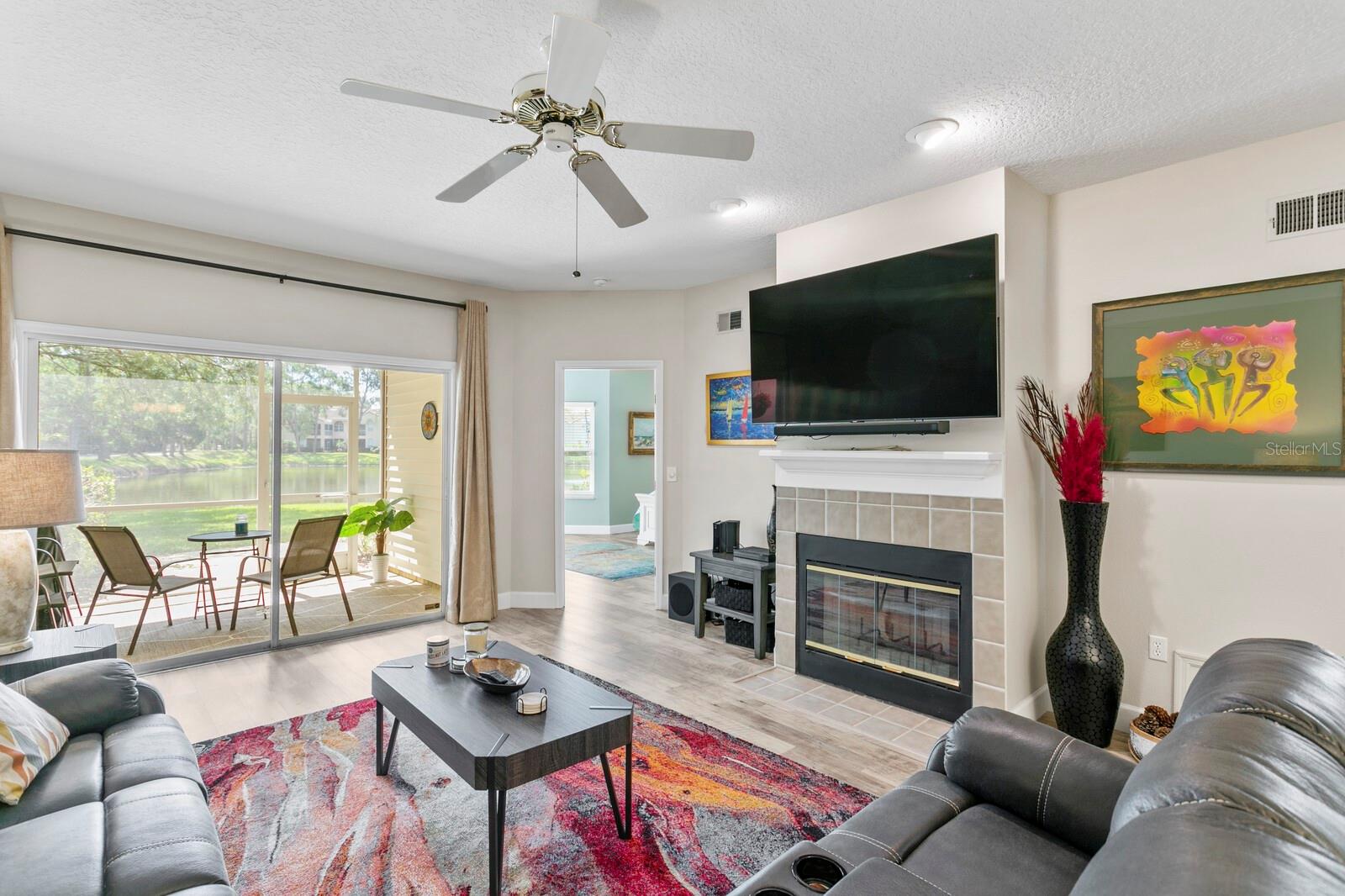 LAUREL OAKS AT EAST LAKE - Residential Lease