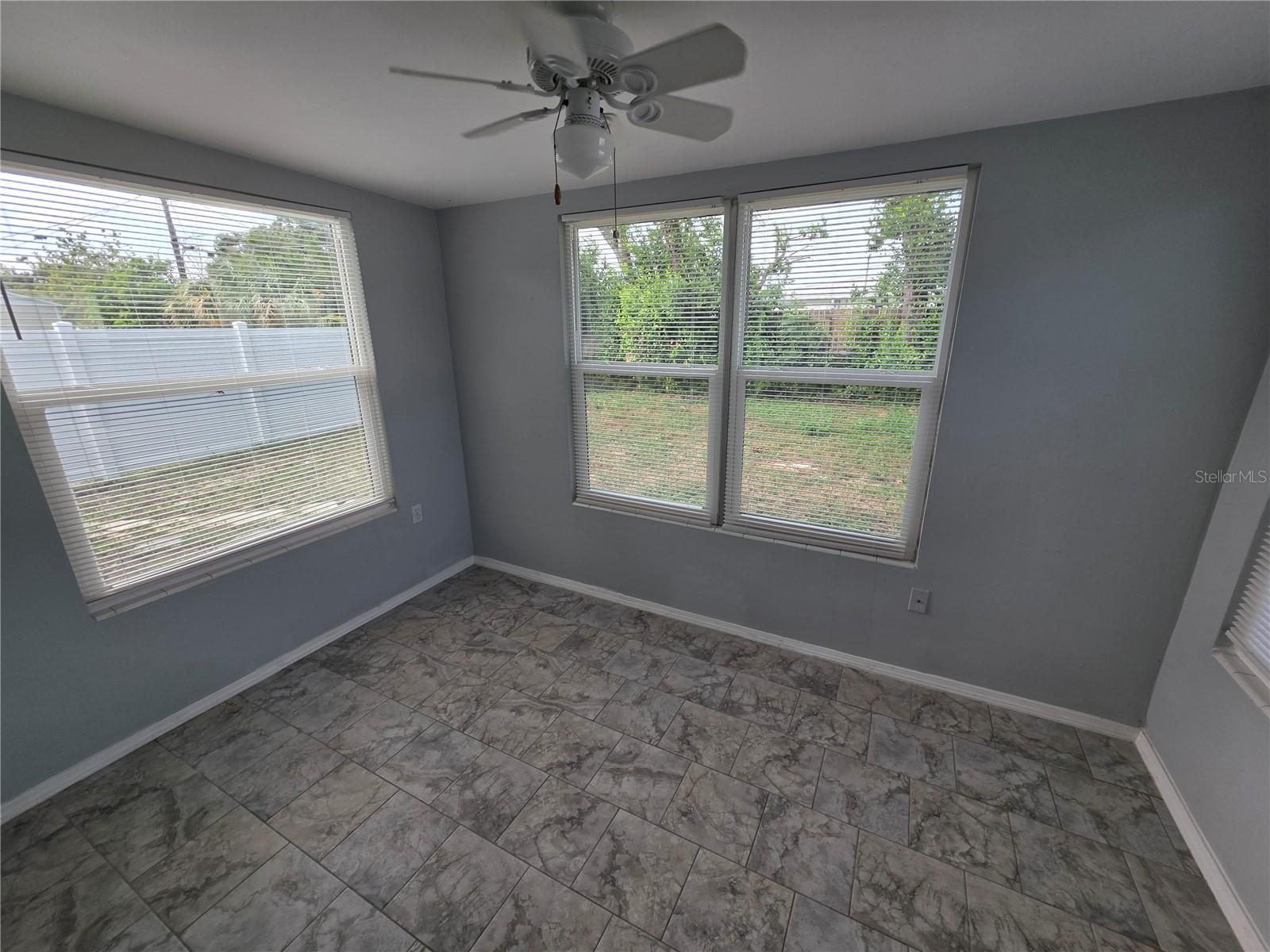 CREST RIDGE GARDENS - Residential Lease